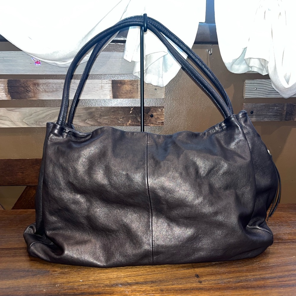 Hobo Prima Handbag in Black